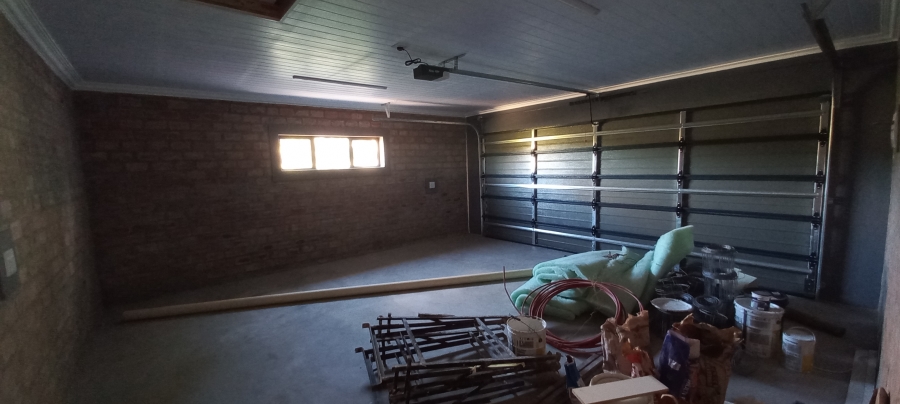 3 Bedroom Property for Sale in Albertinia Western Cape
